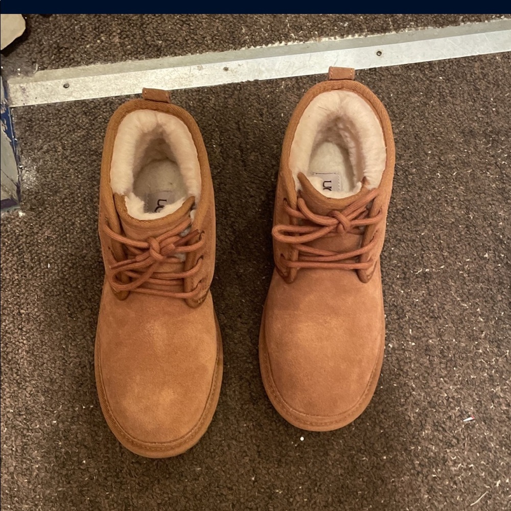 Ugg big boots size 5